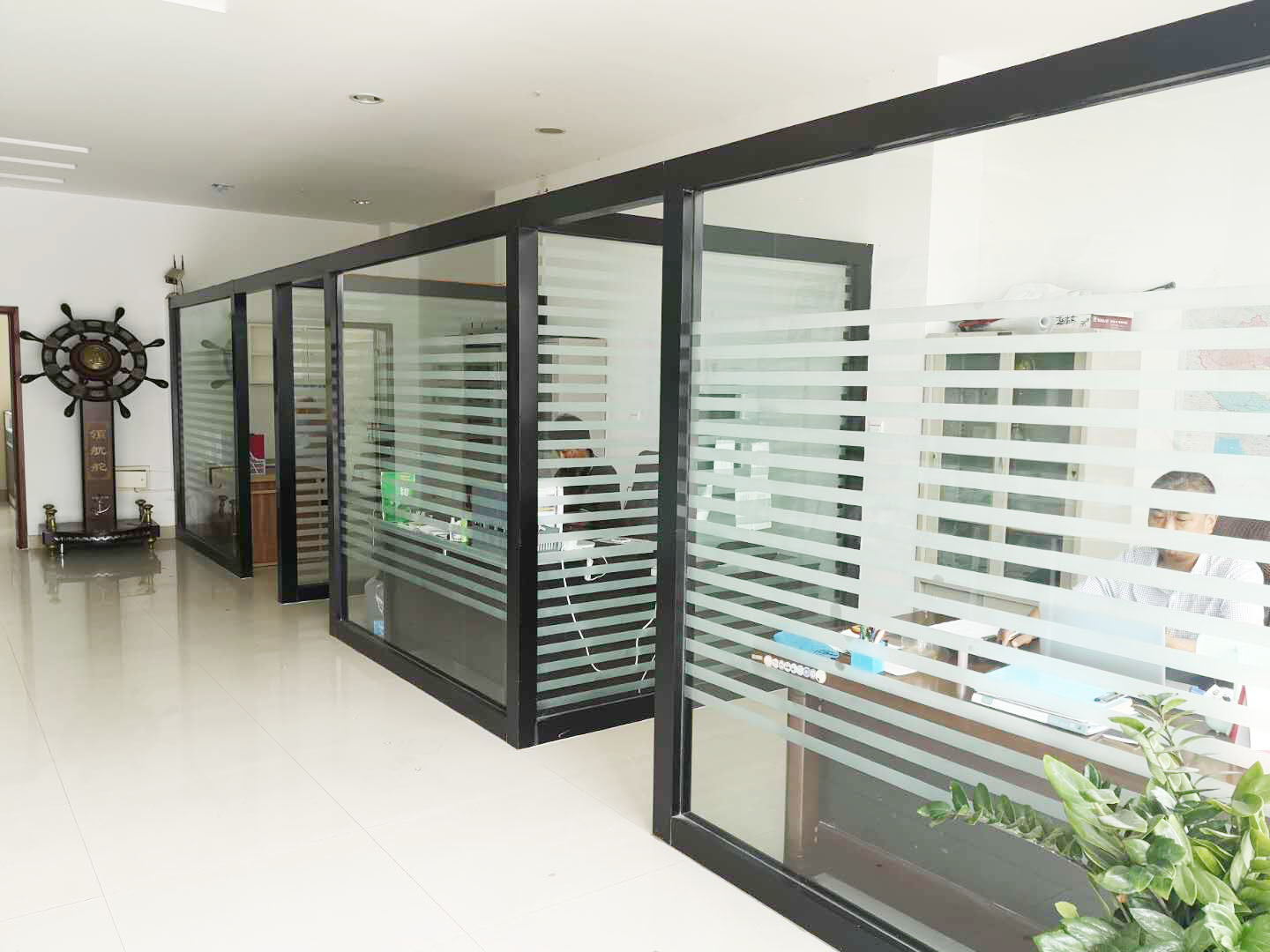 �I(y��)�ս�����